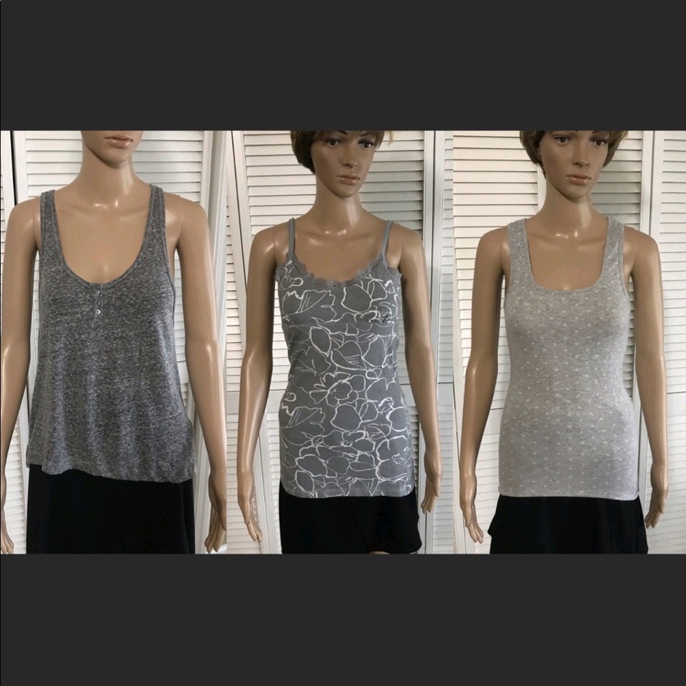 Lot of 3 Tank Tops SZ M/S. Amer. EagleAbercrombie